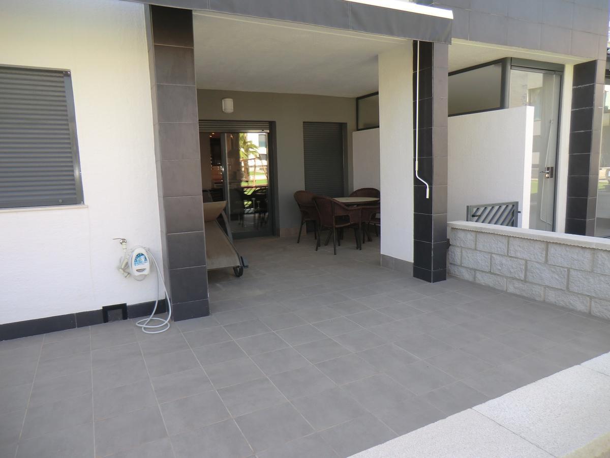 Casas Holiday - Oasis Beach أوريويلا المظهر الخارجي الصورة