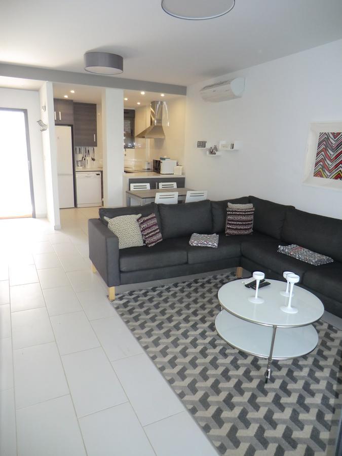 Casas Holiday - Oasis Beach أوريويلا المظهر الخارجي الصورة